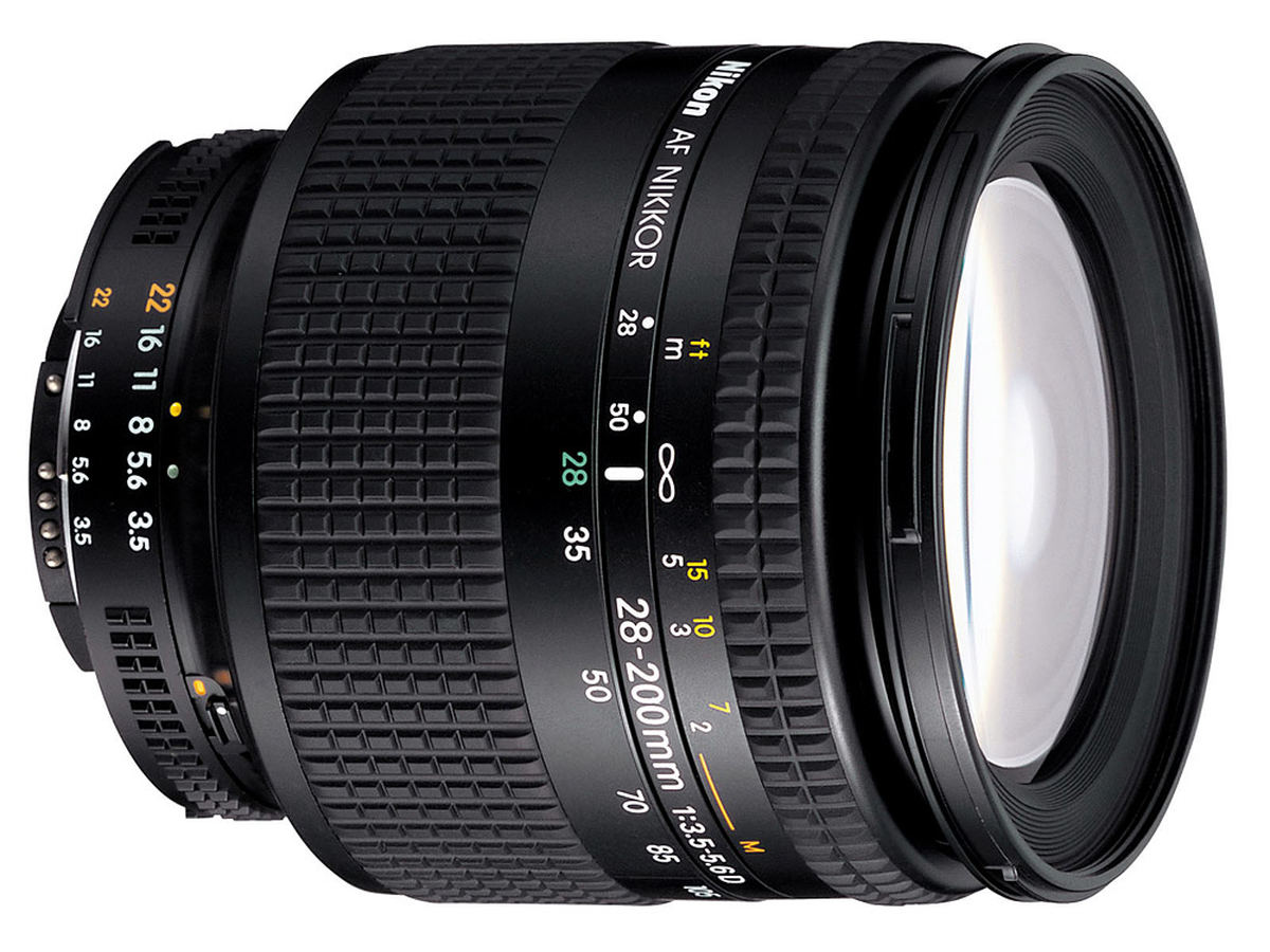 Nikon AF 28-200mm f/3.5-5.6 D : Specifications and Opinions
