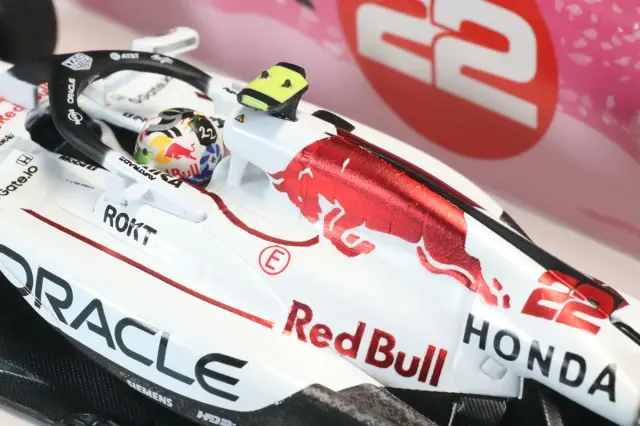 京商特注ミニチャンプス 1/43 レッドブル RB21 日本GP 2025 角田裕毅