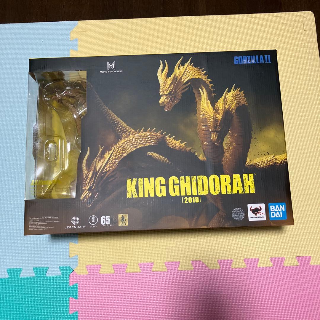 SHモンスターアーツ　キングギドラ2019 S.H.モンスターアーツ「キングギドラ2019」 : 空想玩具シリーズ