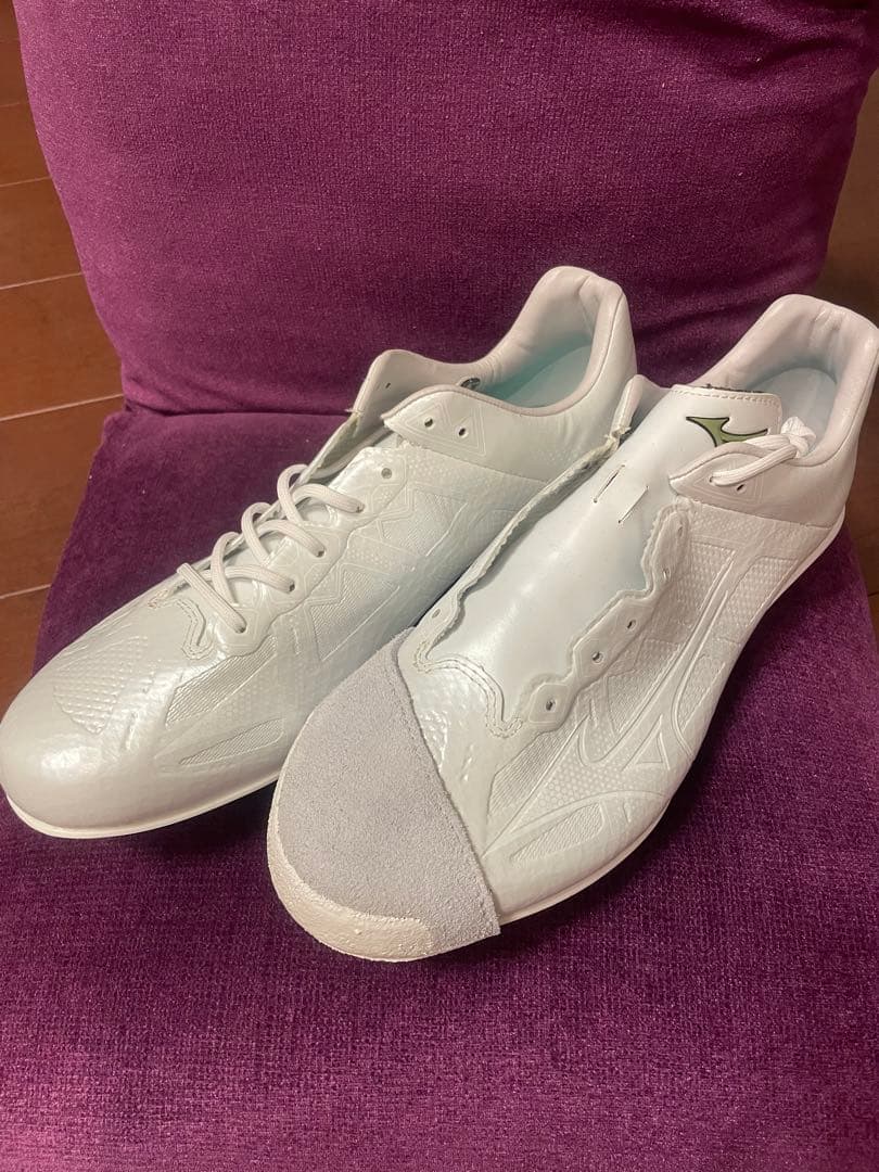 Mizuno ライトレボエリート2 LIGHTREVO ELITE2 ライトレボ2シリーズ - 高みのその先へと挑みつづける選手たちを、足元